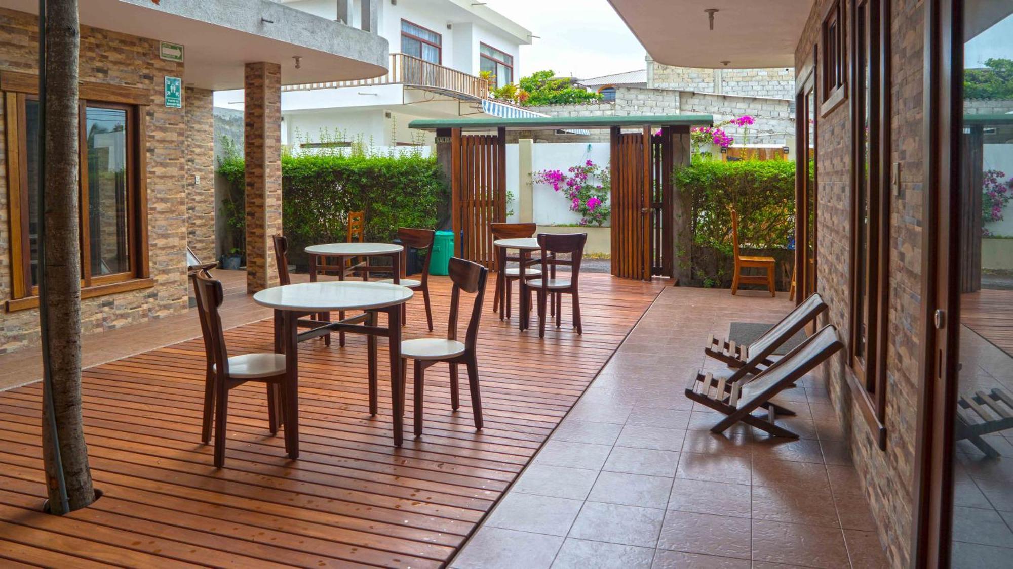 Hotel Starfish Puerto Villamil Εξωτερικό φωτογραφία