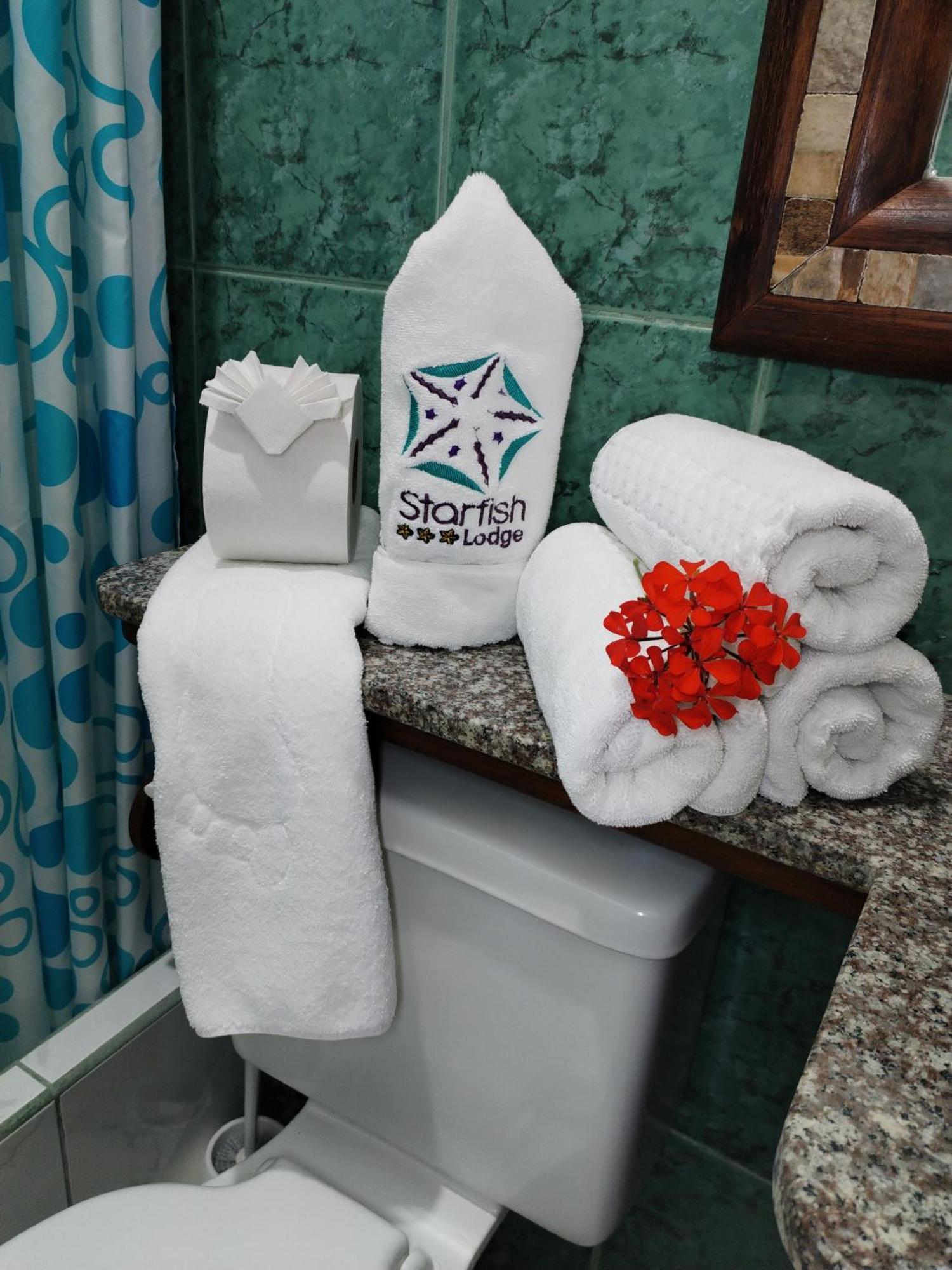 Hotel Starfish Puerto Villamil Εξωτερικό φωτογραφία