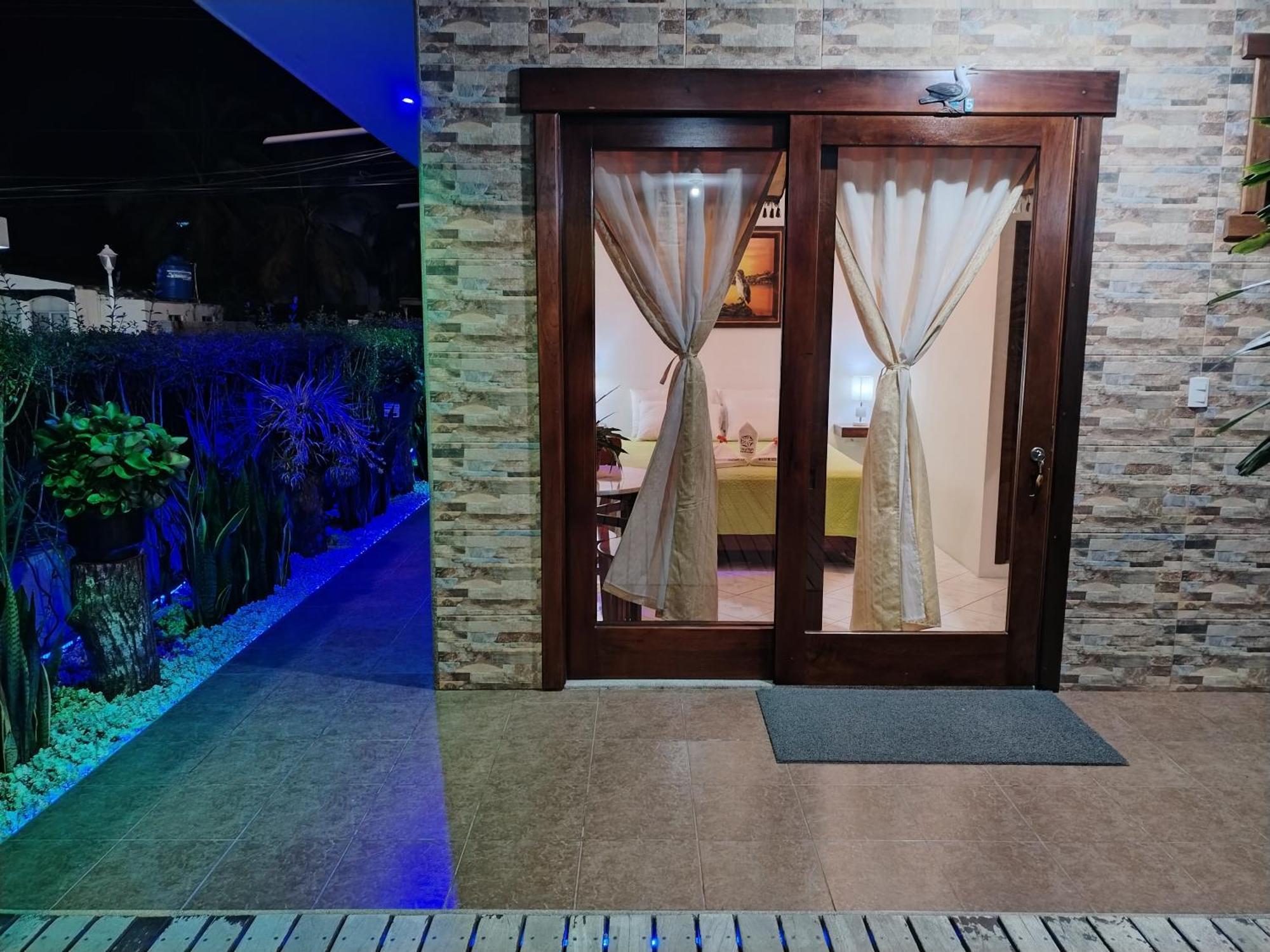 Hotel Starfish Puerto Villamil Εξωτερικό φωτογραφία