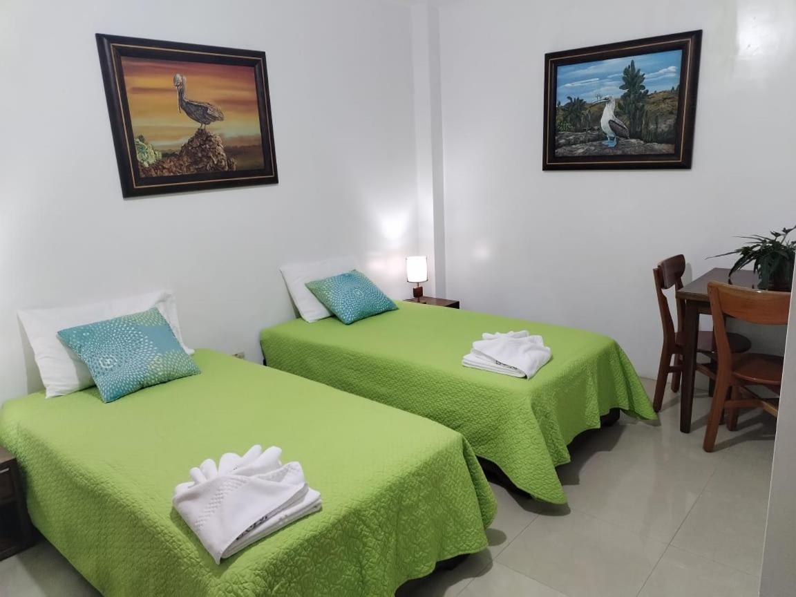 Hotel Starfish Puerto Villamil Εξωτερικό φωτογραφία