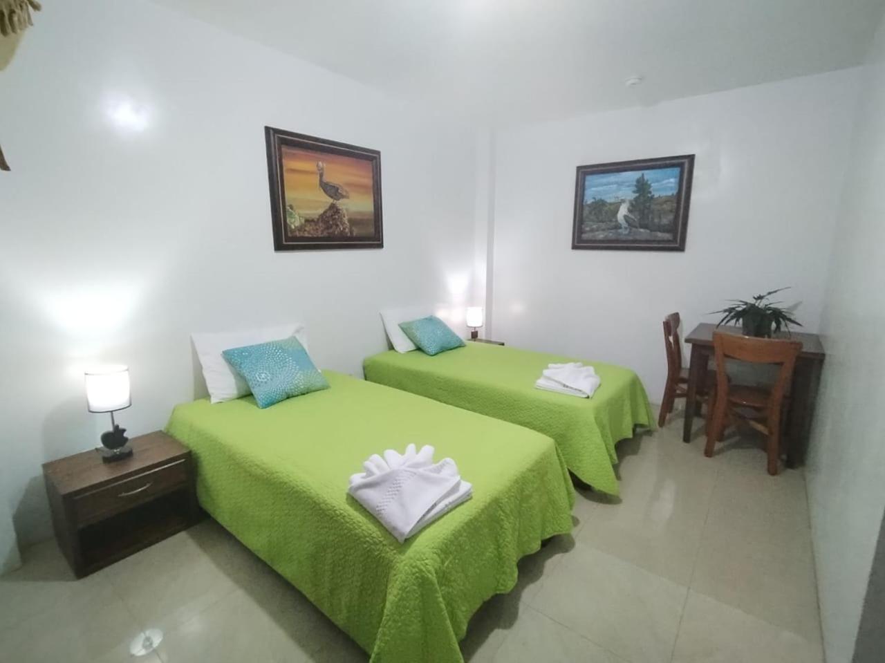 Hotel Starfish Puerto Villamil Εξωτερικό φωτογραφία